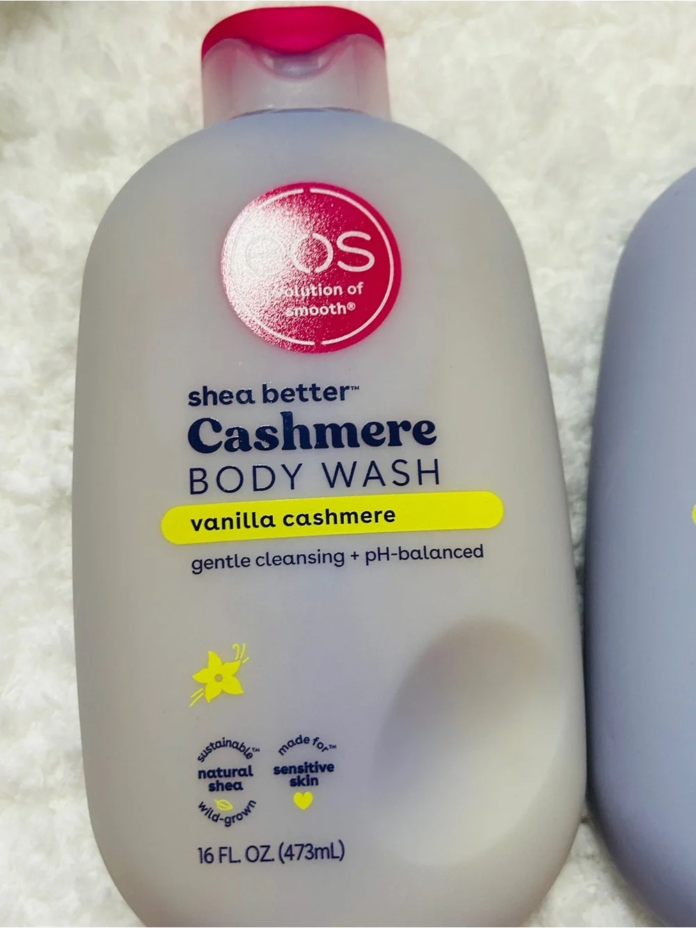eos Shea Better Vanilla Cashmere Body Lotion -